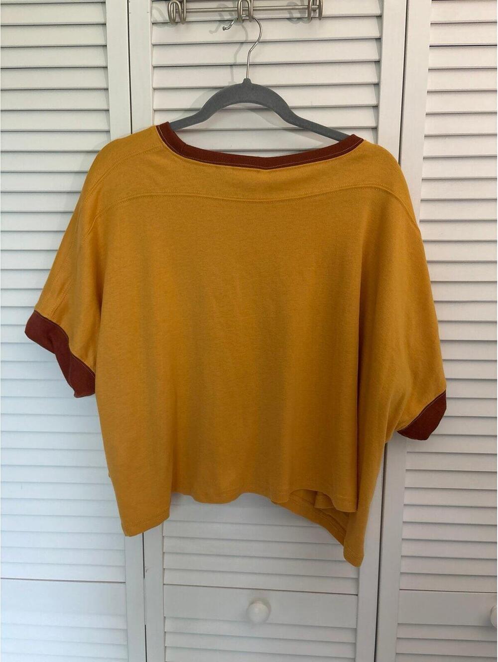Lot of 2 Cropped Shirts Dokotoo Size Small - Picture 7 of 8